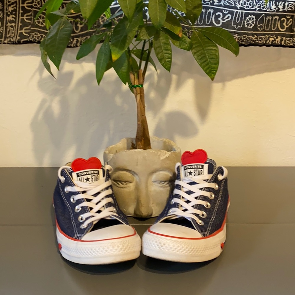 *SOLD*Converse